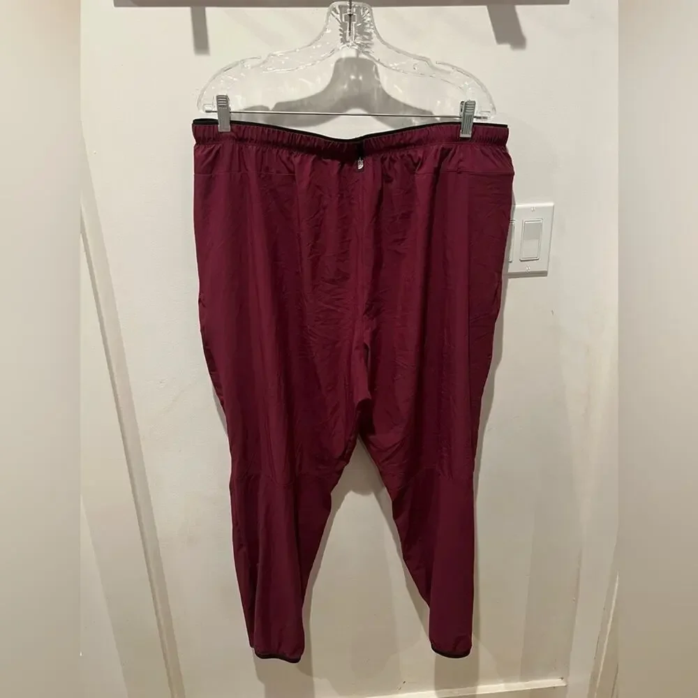 The North Face Men's Maroon Joggers